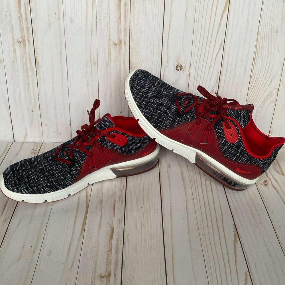 Nike Air Max Sequent 3 - worn once